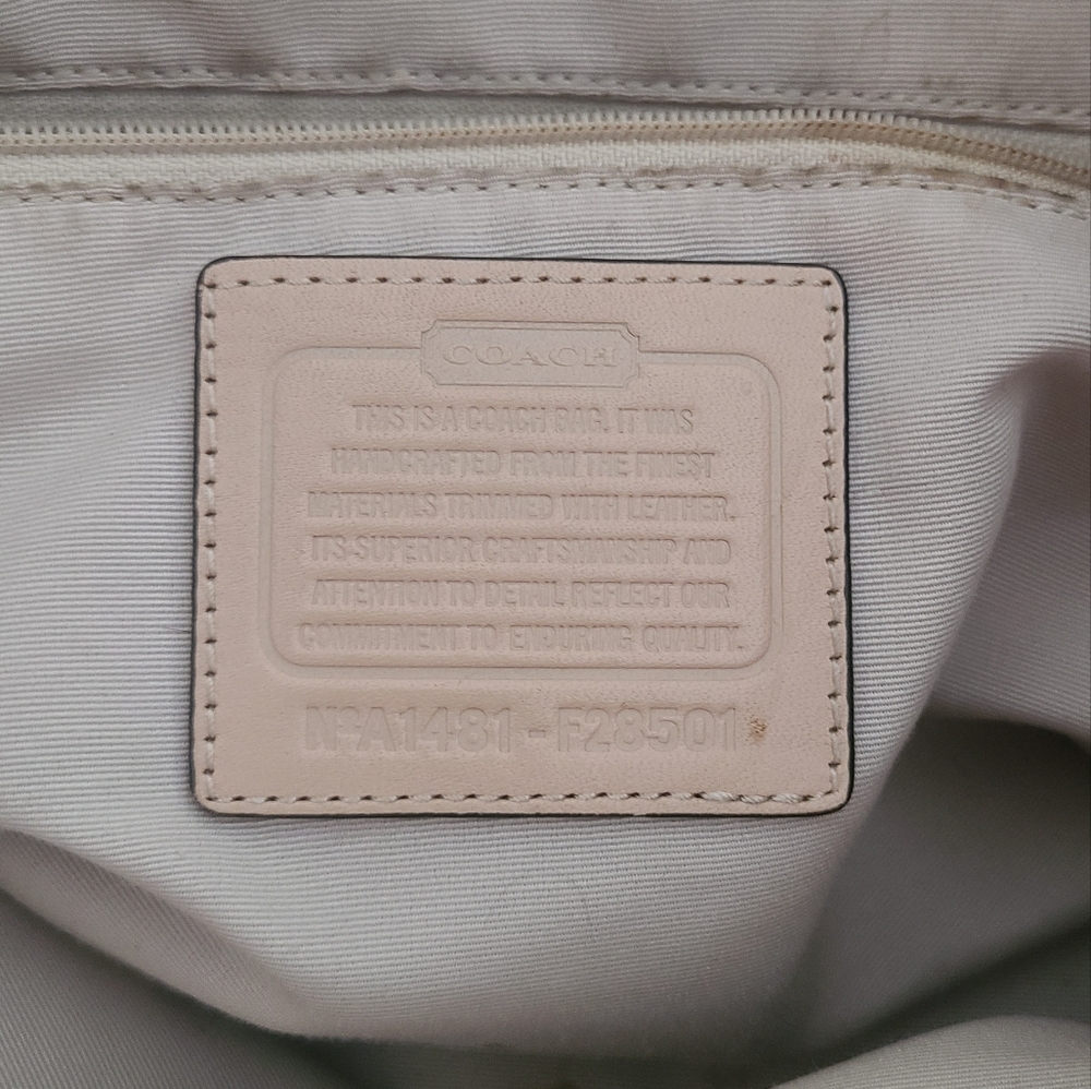 COACH Drawstring Carryall - Picture 8 of 10